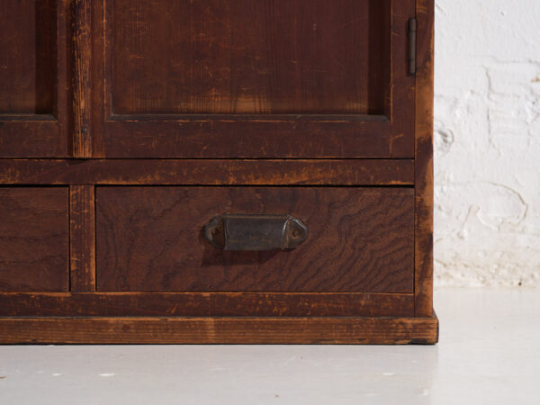 Mueble auxiliar japonés kodansu con puertas acristaladas, periodo Taishō–Showa temprano (c. 1915–1940) #30