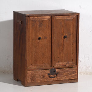 Mueble japonés antiguo mizuya ko-dansu en cedro, periodo Meiji–Taishō (c. 1890–1925) #39