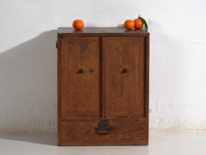 Mueble japonés antiguo mizuya ko-dansu en cedro, periodo Meiji–Taishō (c. 1890–1925) #39
