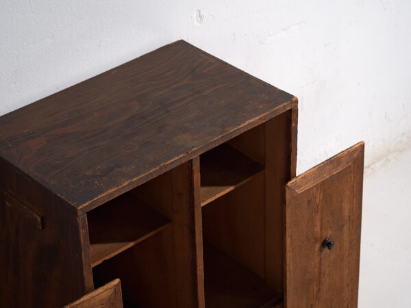 Mueble japonés antiguo mizuya ko-dansu en cedro, periodo Meiji–Taishō (c. 1890–1925) #39