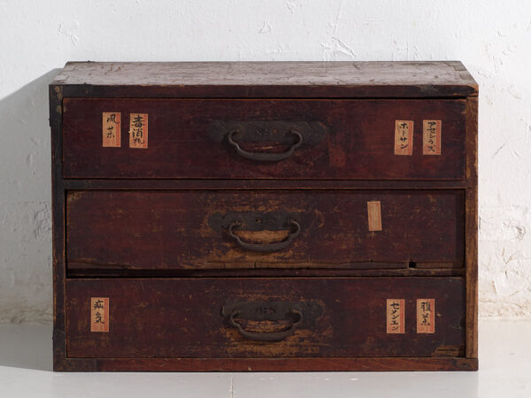 Cajón japonés antiguo ko-dansu en madera de cedro, periodo Meiji (ca. 1870–1900) #48