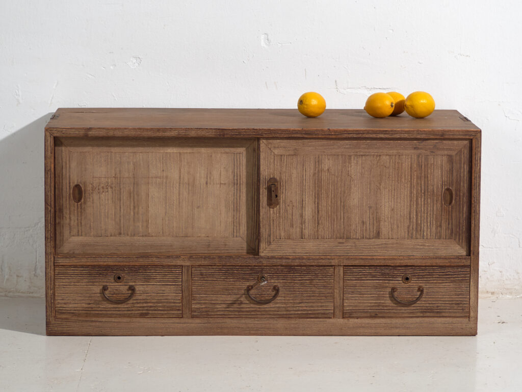 Armario bajo con puertas correderas antiguo - Periodo Taishō / Showa (c.1920-1970) #9