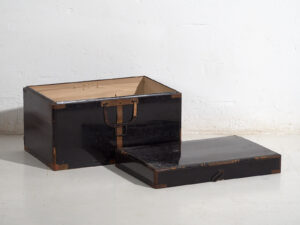 Cofre japonés antiguo de color oscuro - Periodo Meiji / Taishō (c.1868-1926) #13