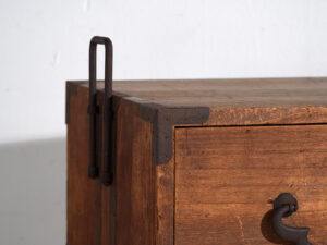 Tansu japonés antiguo de múltiples cajones- Periodo Meiji / Taishō (c.1868-1926) #16