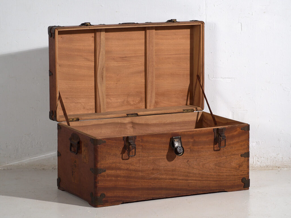 Arcón japonés antiguo de camphorwood - Periodo Meiji (c.1890-1912) #76