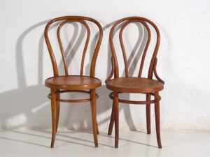 Antiguas sillas Thonet (c.1920). Conjunto de 2 piezas #7