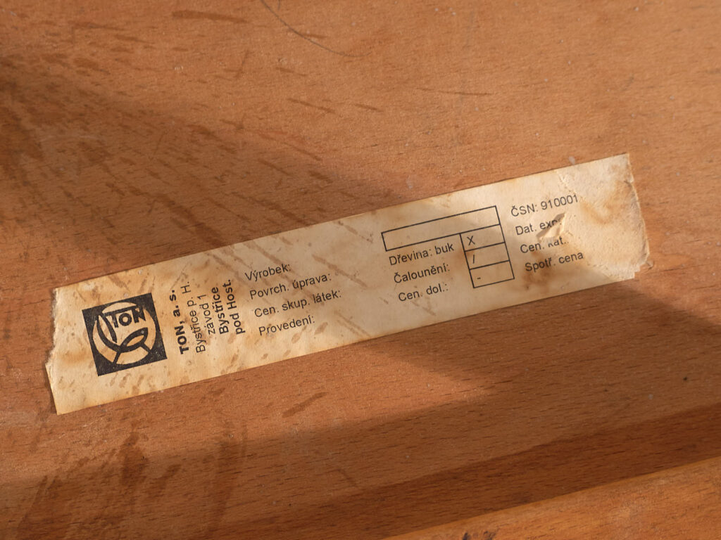 Antiguas sillas de comedor Thonet / TON (c.1920-1950). Conjunto de 8 piezas