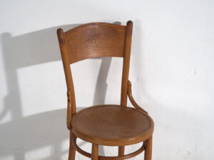 Antiguas sillas de comedor Thonet / TON (c.1920-1950). Conjunto de 8 piezas