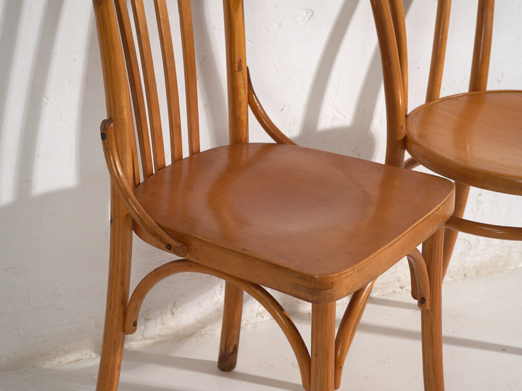 Antiguas sillas de comedor Thonet / TON (c.1920-1950). Conjunto de 8 piezas
