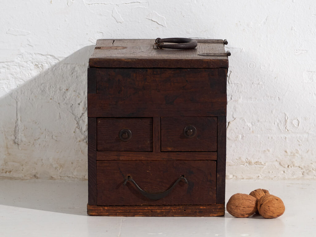 Caja–tansu japonesa antigua con cajones - Periodo Meiji Tardío (c.1890-1910) #25