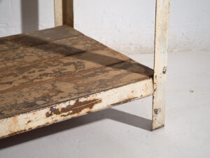 Mesa de trabajo industrial con cajones (c.1940) #75