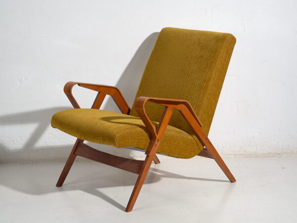 Conjunto de dos butacas y puff - Mid-century  (c.1950)