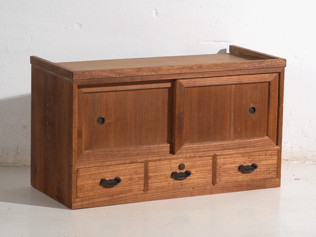 Mueble bajo antiguo con puertas correderas – Periodo Taishō / Showa (c.1920-1970) #12