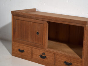 Mueble bajo antiguo con puertas correderas – Periodo Taishō / Showa (c.1920-1970) #12