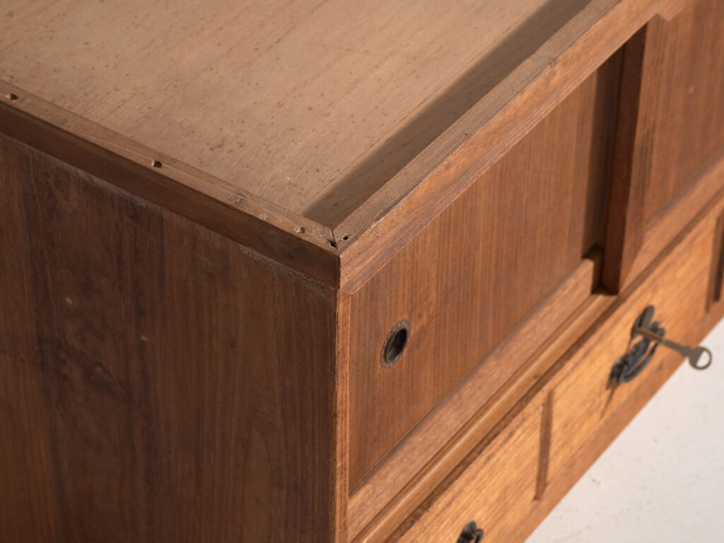 Mueble bajo antiguo con puertas correderas – Periodo Taishō / Showa (c.1920-1970) #12