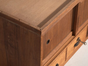 Mueble bajo antiguo con puertas correderas – Periodo Taishō / Showa (c.1920-1970) #12