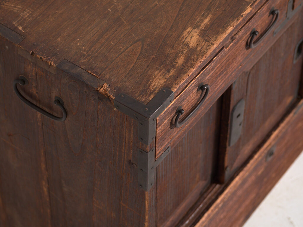 Pequeño tansu japonés antiguo – Periodo Meiji / Taishō (c.1890-1926) #26