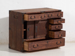 Pequeño tansu japonés antiguo – Periodo Meiji / Taishō (c.1890-1926) #26