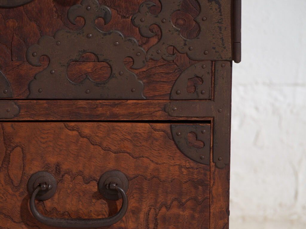 Cómoda Tansu antigua – Periodo Meiji /  Taishō (c.1868-1926) #34