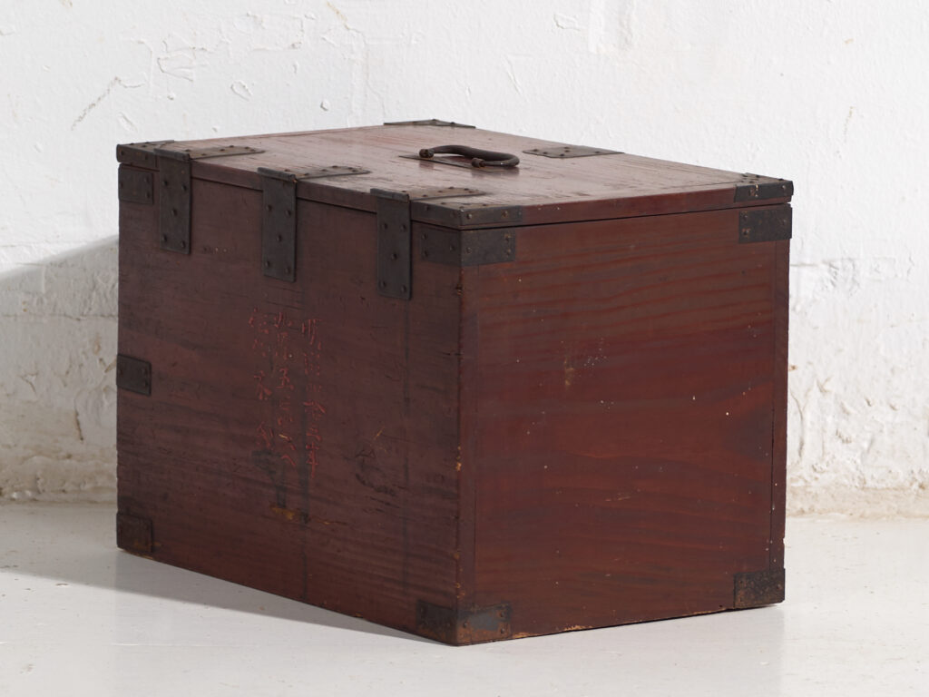 Pequeño cofre kodansu japonés antiguo - Periodo Meiji / Taishō (c.1868-1926) #35