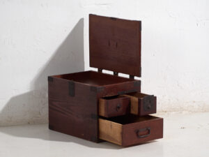 Pequeño cofre kodansu japonés antiguo - Periodo Meiji / Taishō (c.1868-1926) #35