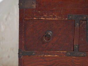 Pequeño cofre kodansu japonés antiguo - Periodo Meiji / Taishō (c.1868-1926) #35