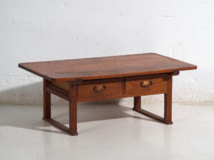 Mesa baja japonesa antigua con cajones - Periodo Showa (c.1926-1970) #65