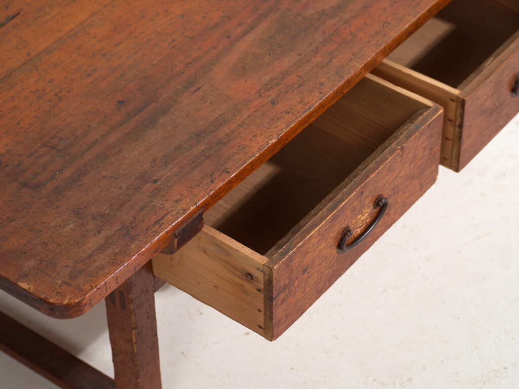 Mesa baja japonesa antigua con cajones - Periodo Showa (c.1926-1970) #65