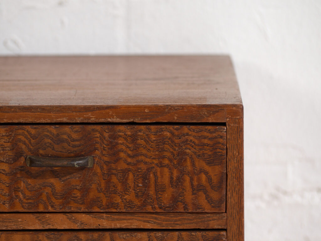 Pequeña cajonera japonesa antigua – Periodo Showa (c.1926–1945) #70