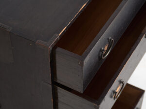 Antiguo Isho-Dansu Japonés en Paulownia – Periodo Meiji Tardío / Taishō – Japón c.1890-1920