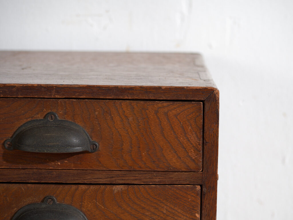 Cajonera japonesa de 10 cajones en madera – Periodo Showa (c.1950–1979)