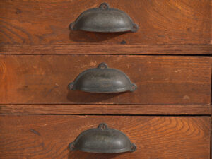 Cajonera japonesa de 10 cajones en madera – Periodo Showa (c.1950–1979)