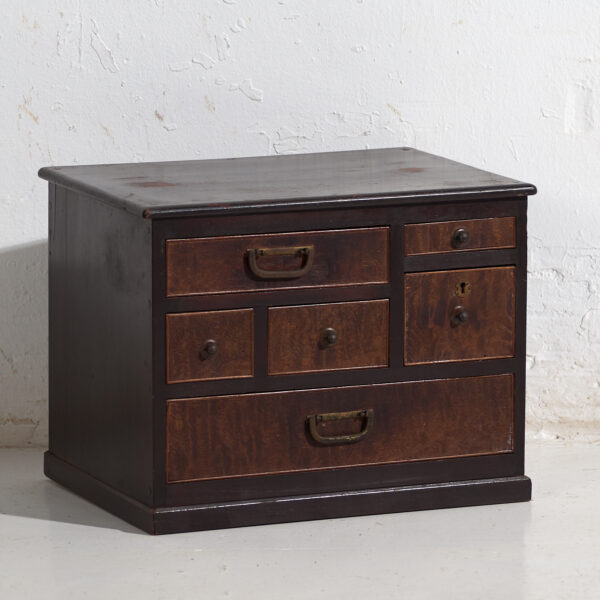Pequeño Tansu japonés antiguo – Periodo Taishō / Showa (c.1868-1926) #99