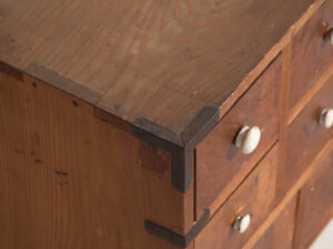 Cajonera japonesa antigua – Periodo Showa (c.1926-1989) #103