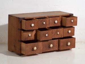 Cajonera japonesa antigua – Periodo Showa (c.1926-1989) #103