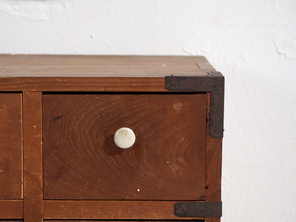 Cajonera japonesa antigua – Periodo Showa (c.1926-1989) #103