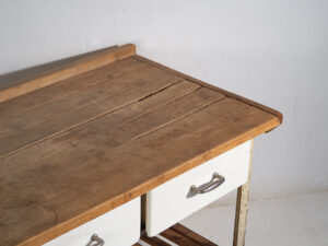 Mesa de trabajo industrial japonesa de hierro y madera – Periodo Showa (c.1950–1979)