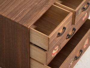 Cajonera japonesa de paulownia – Periodo Showa (c.1950–1979)