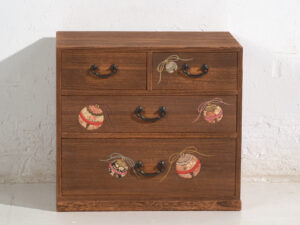 Cajonera japonesa de paulownia – Periodo Showa (c.1950–1979)