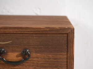 Cajonera japonesa de paulownia – Periodo Showa (c.1950–1979)