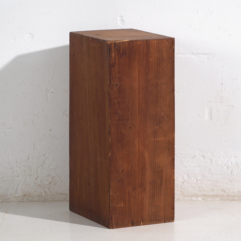 Armario japonés antiguo de cedro con puerta y cajones – Periodo Taishō / Showa temprano (c.1912-1945)