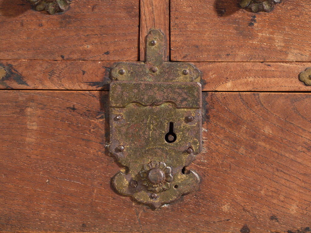 Caja japonesa antigua con cajones y tapa abatible – Periodo Showa temprano (c.1928)