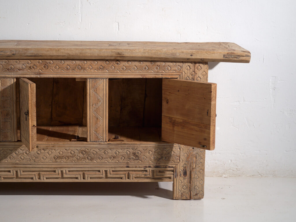 Antique carved low sideboard in pine wood – China, circa 1900