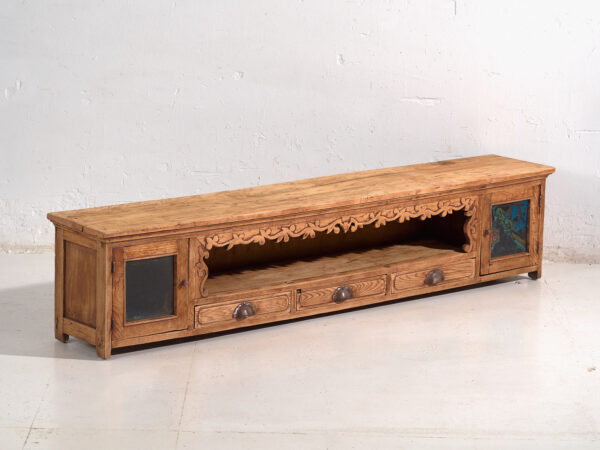 Buffet bas ancien en bois de pin – Chine, circa 1930