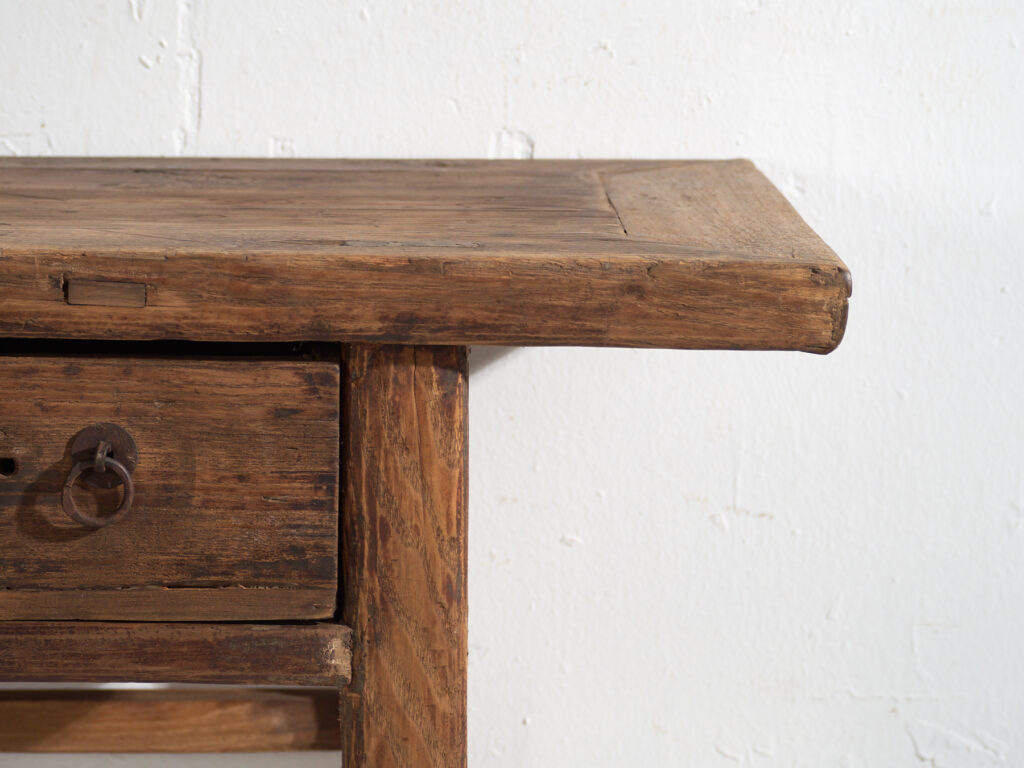 Consola antigua en madera de olmo – China, circa 1920