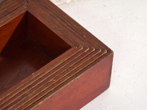 Cajas Japonesas Antiguas Apilables en Madera – Set de 7 – Periodo Taishō–Showa (c.1920–1950)