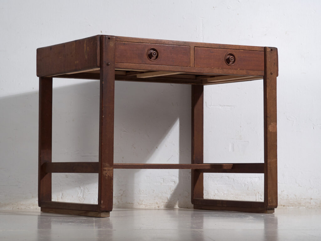 Escritorio japonés antiguo tsukue con dos cajones - Periodo Taishō–Showa (circa 1910–1940)