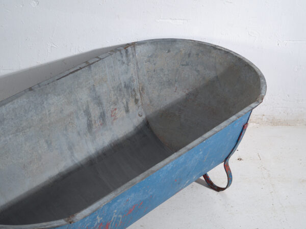 Bañera antigua de zinc galvanizado – Tina industrial europea – circa 1900 #1