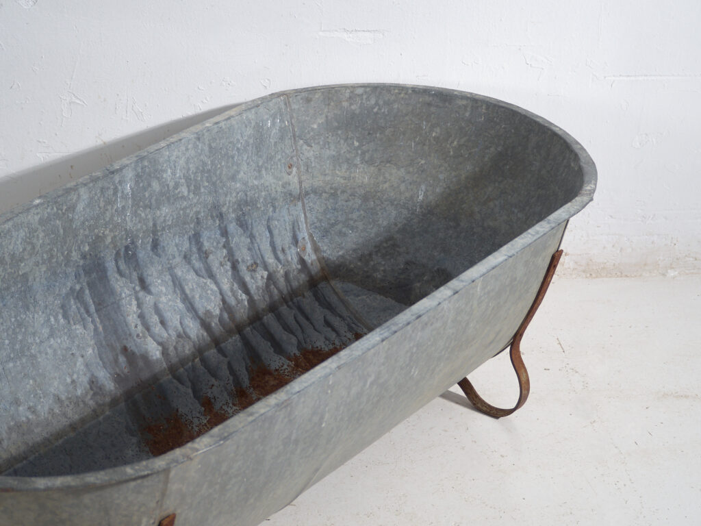 Bañera antigua de zinc galvanizado – Tina industrial europea – circa 1900 #5