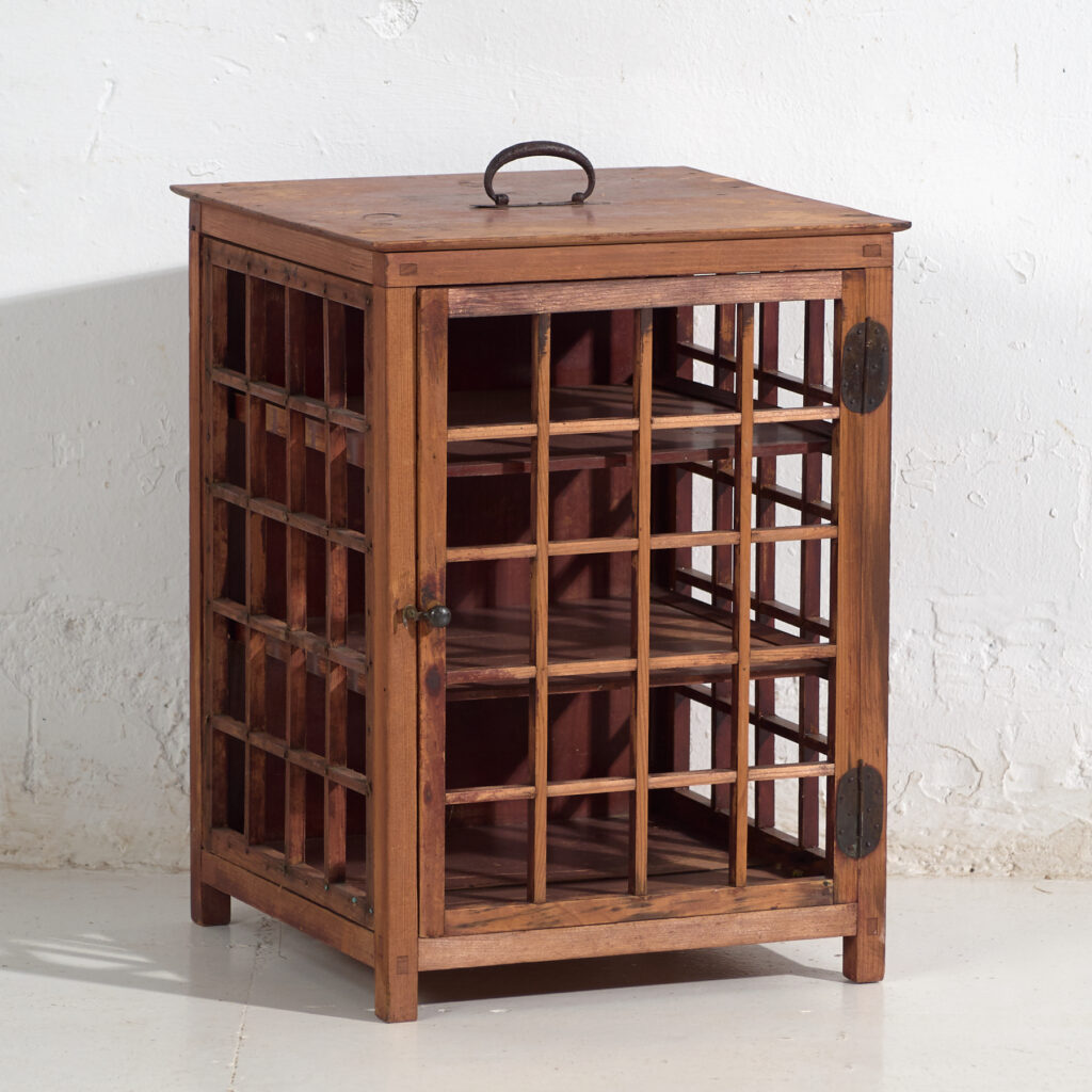 Pequeño mueble japonés antiguo - Periodo Taishō/Showa (c.1910-1940)